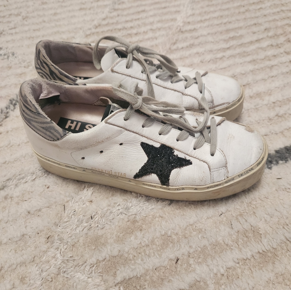 Golden Goose 38 with Black Star Accent